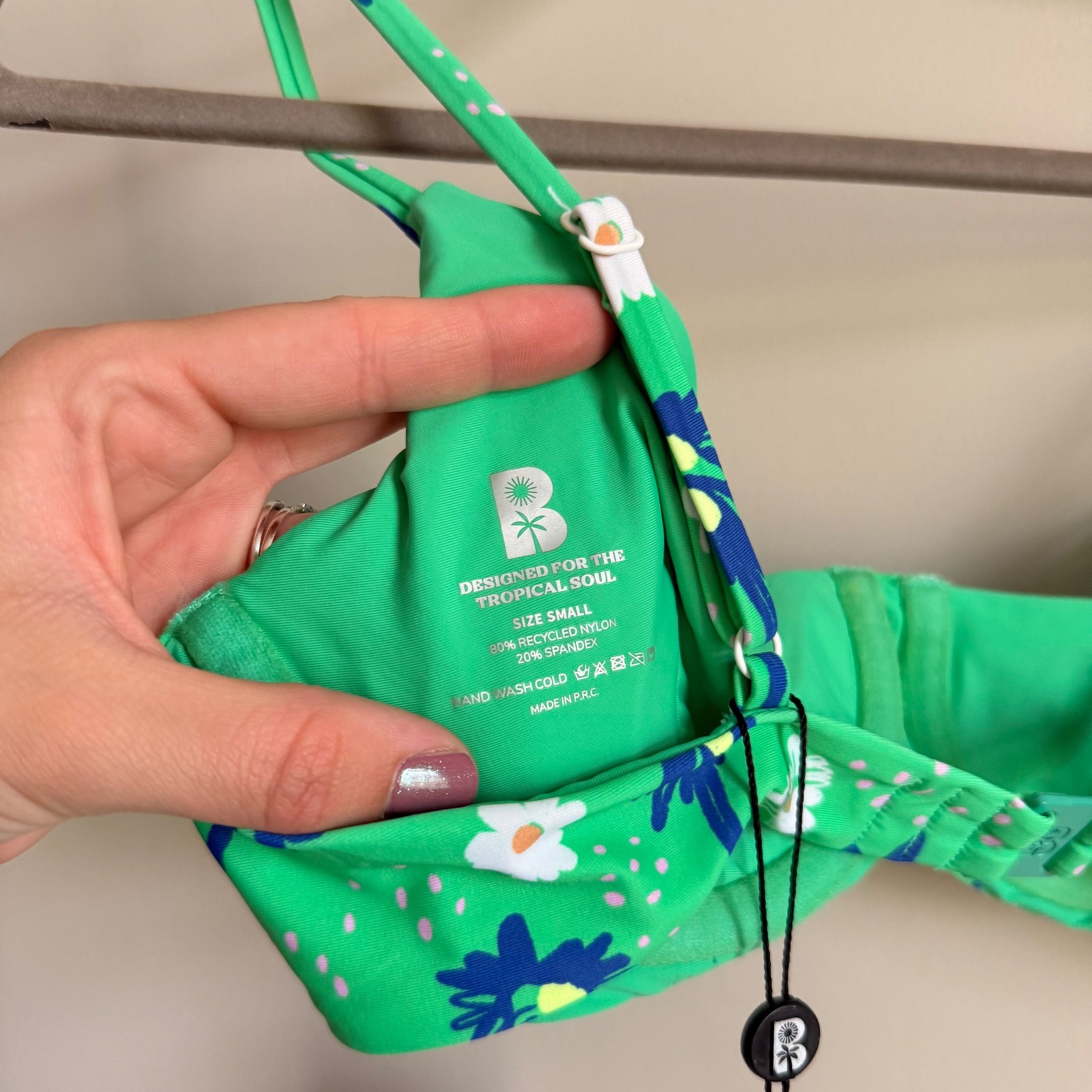 Blackbough Swim Willow Underwire Bikini Top Green Floral Tropical Small Nwt — image 3 of 3